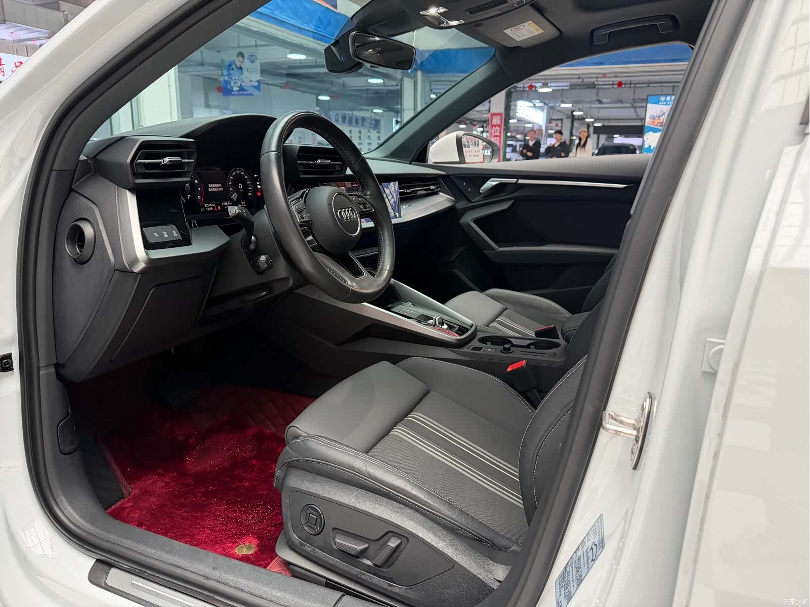 Audi A3, 2022 все фото