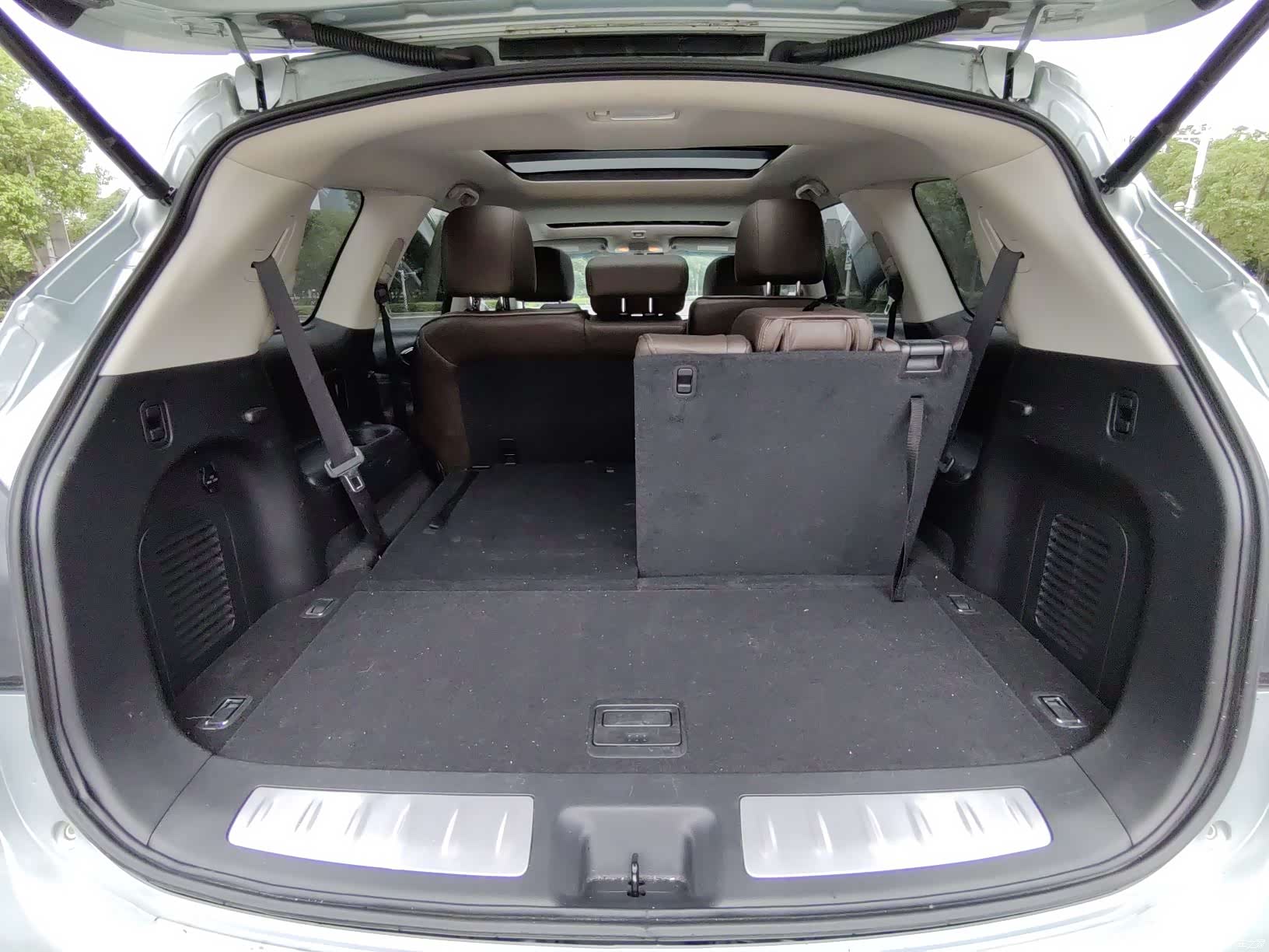 Infiniti JX35, 2014 30