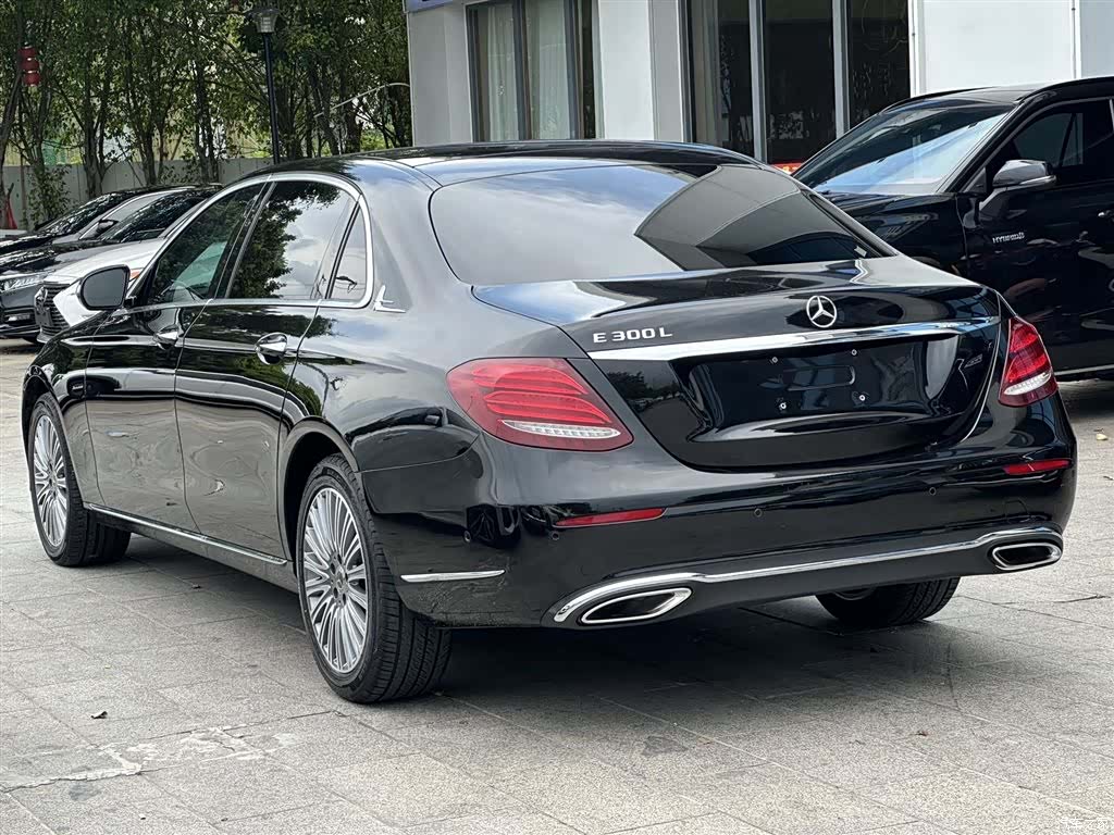 Mercedes-Benz E-Class, 2020 6