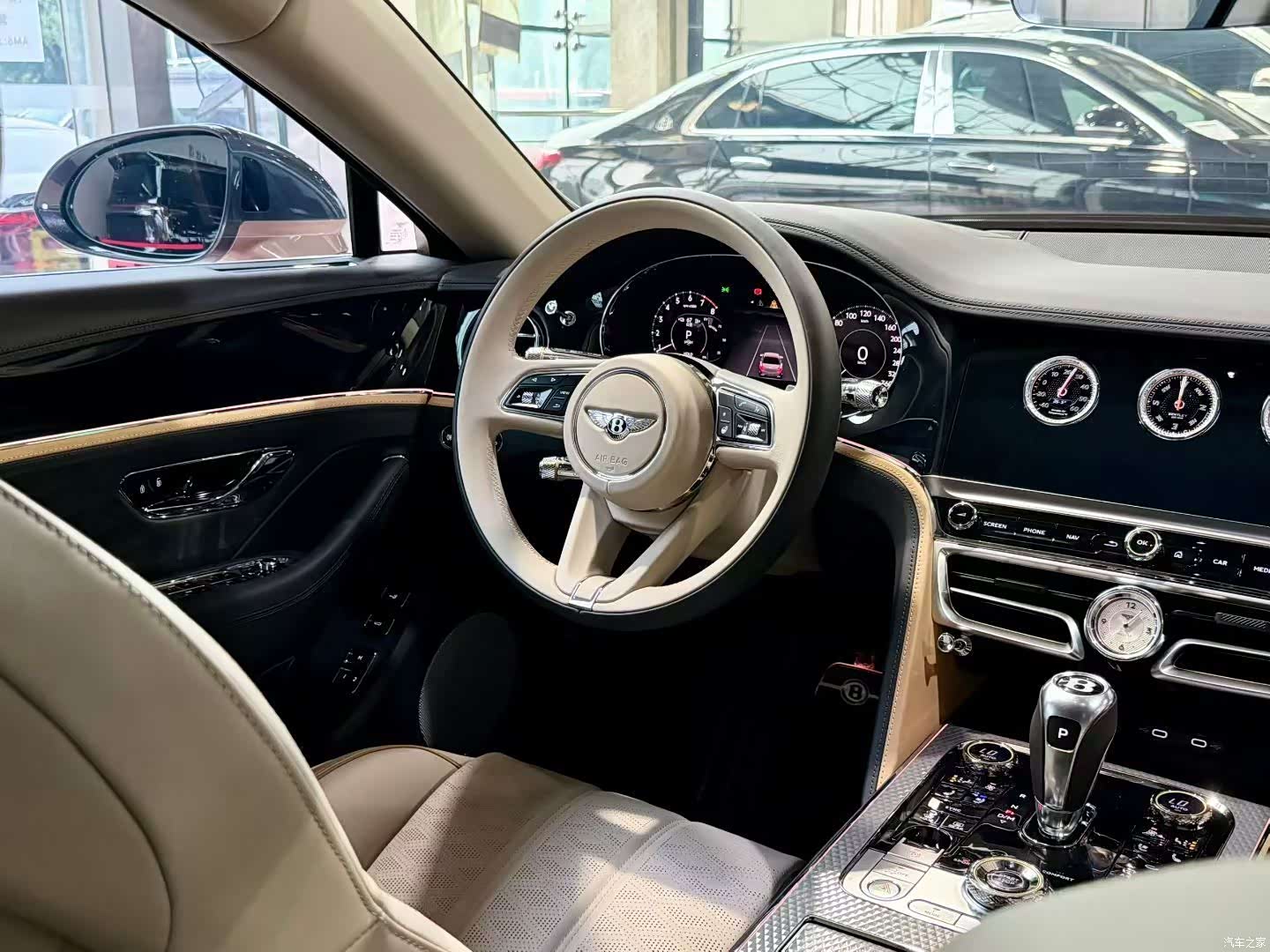 Bentley Flying Spur, 2025 3
