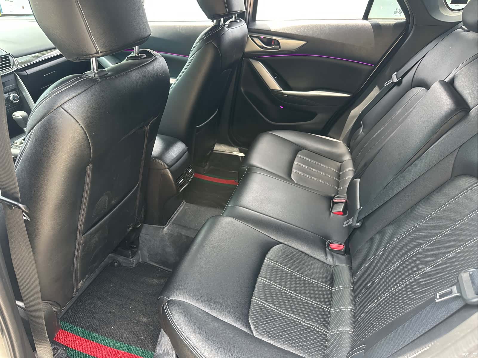 Mazda CX-4, 2016 11