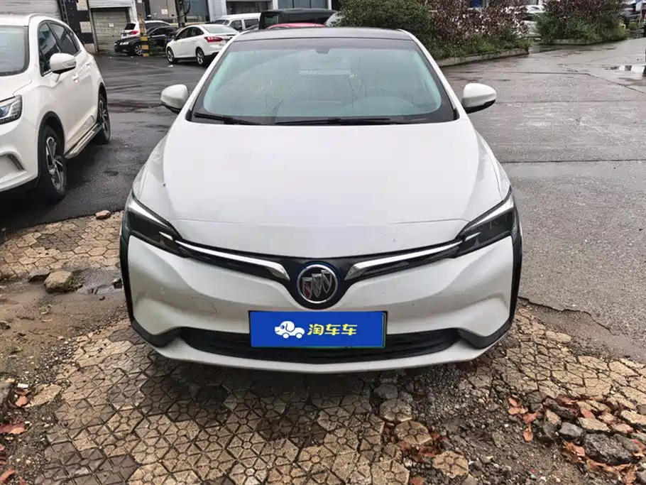 Buick Slightly blue 6
