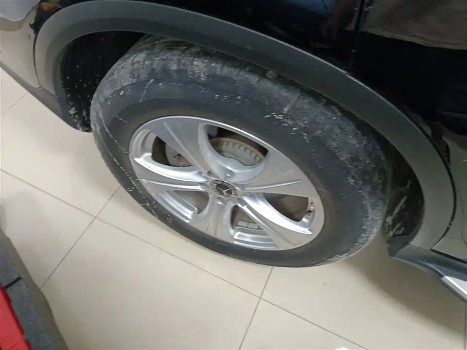 Mercedes-Benz GLC Mercedes-Benz GLC