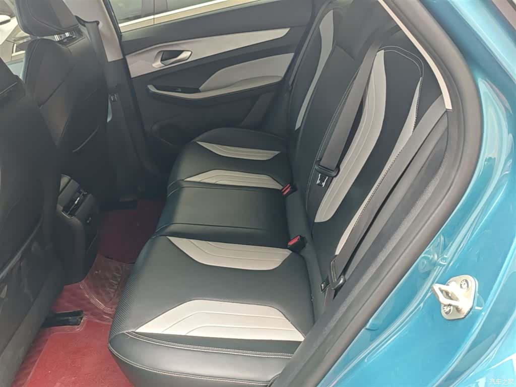 Geely Binray, 2024 17