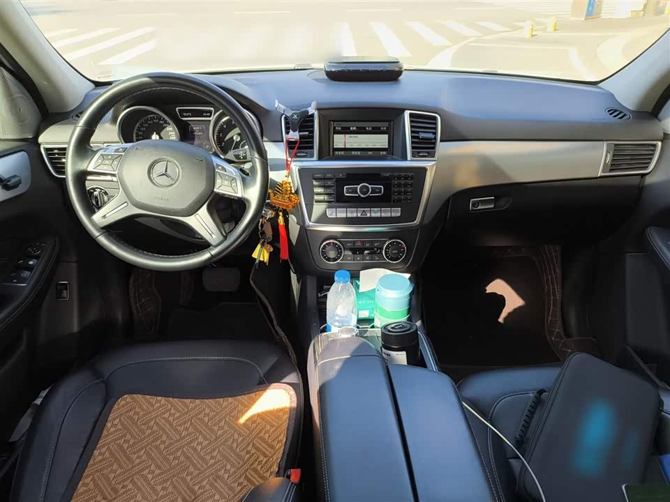 Mercedes-Benz M class