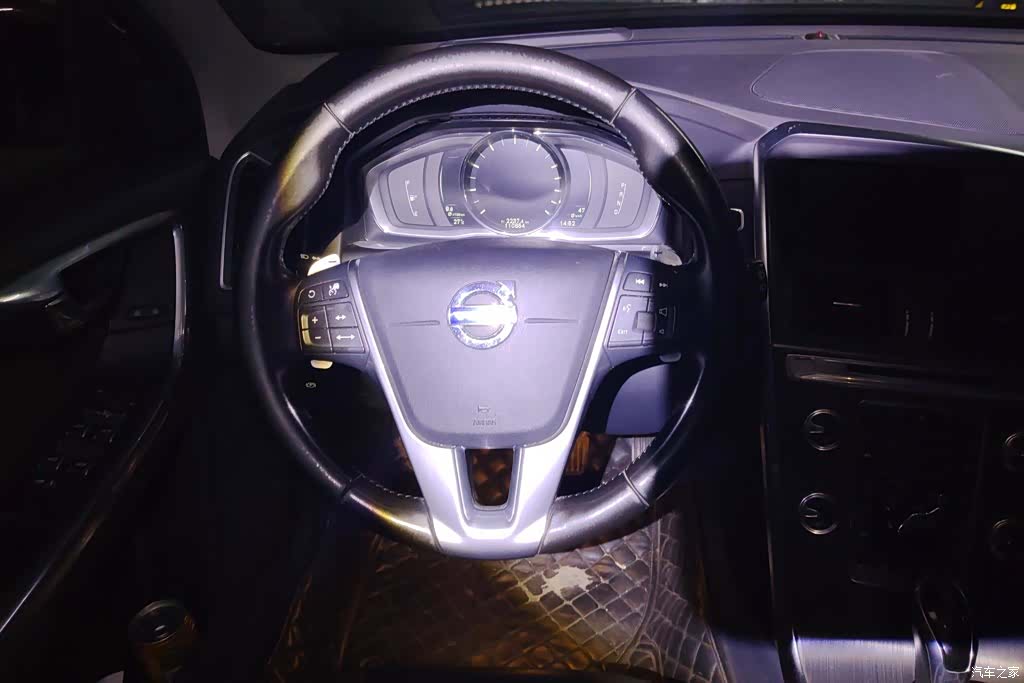 Volvo XC60, 2016 15