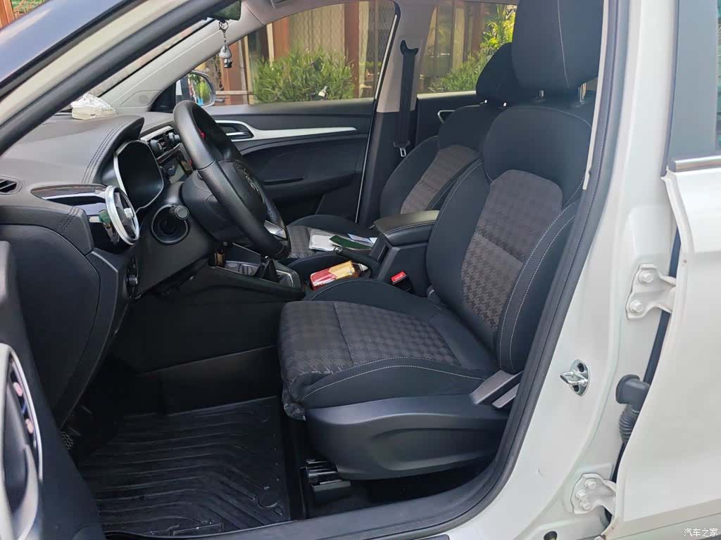MG ZS, 2018 11