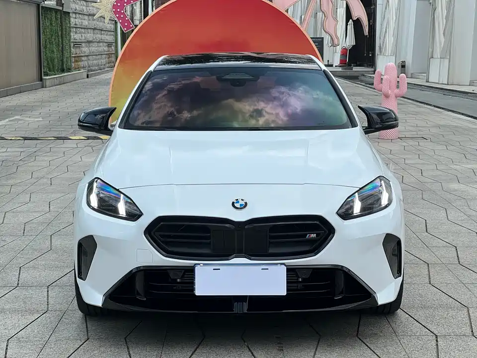 BMW M235L