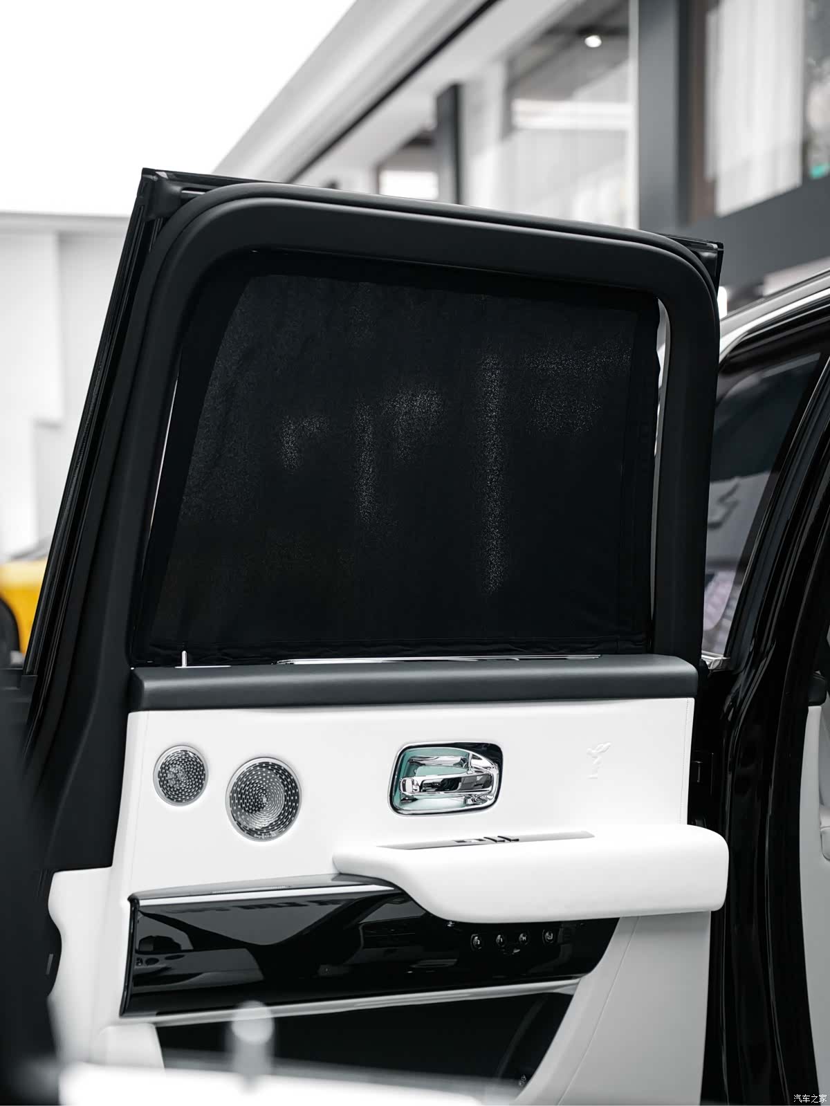 Rolls-Royce Cullinan, 2025 13