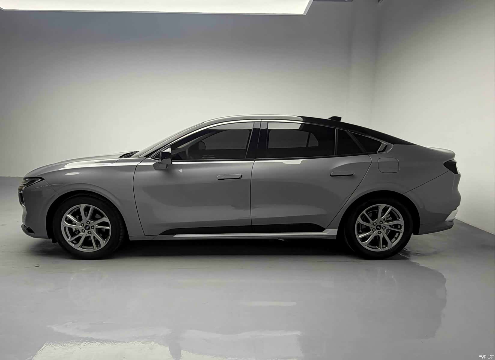 Ford Mondeo, 2024 22