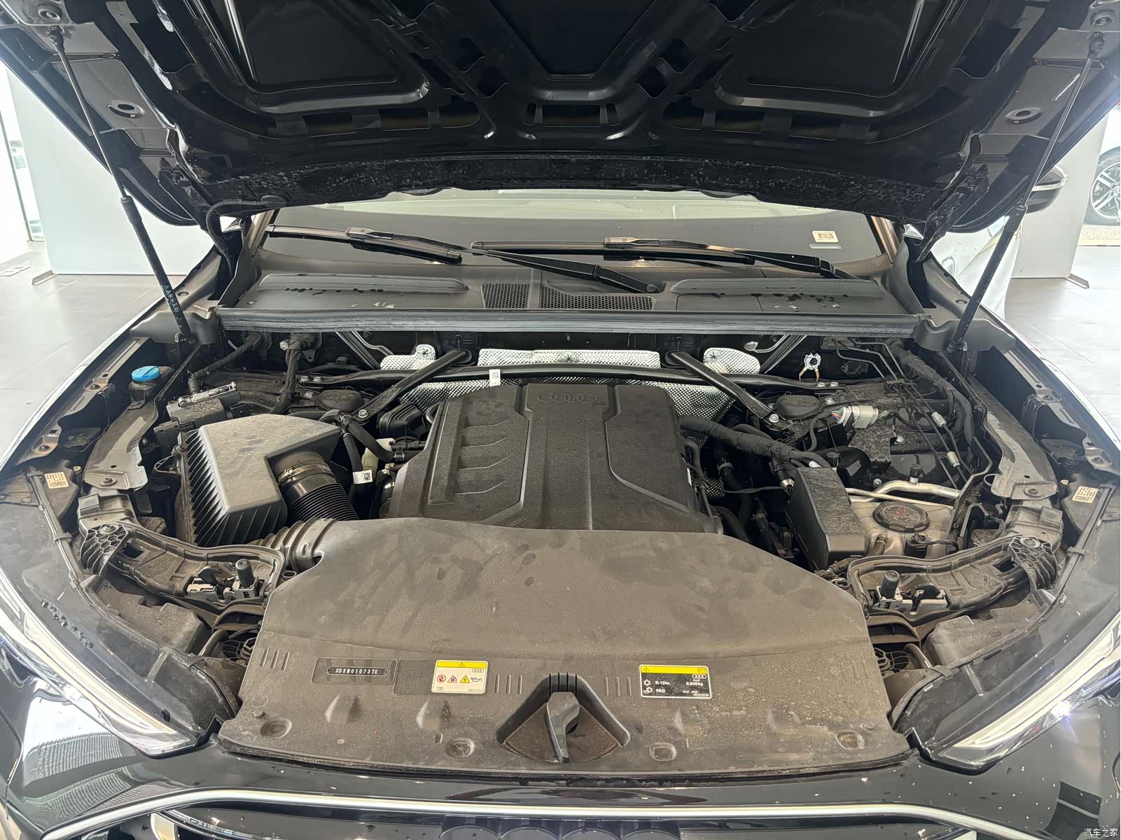 Audi Q5L, 2025 15