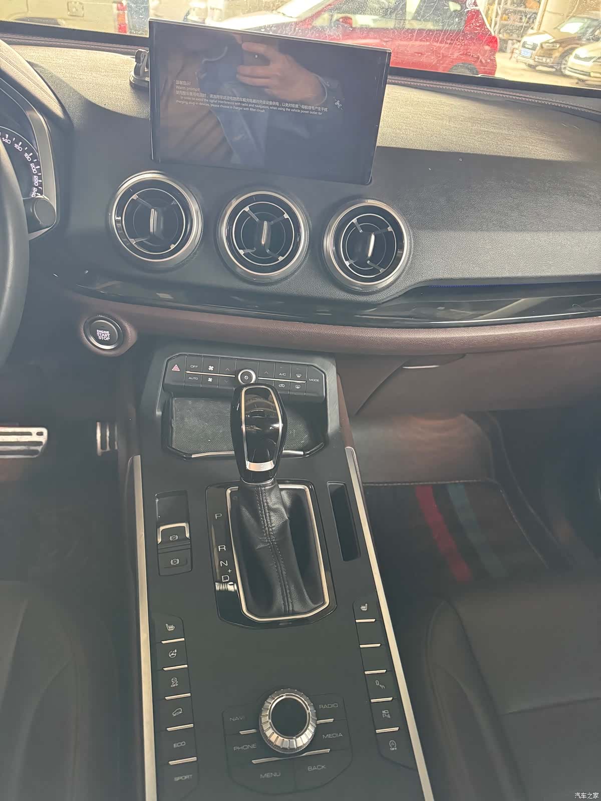 WEY VV5, 2018 17