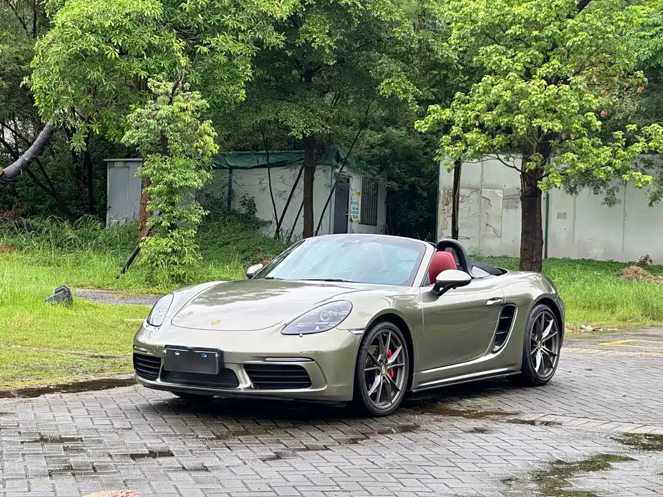 Porsche 718
