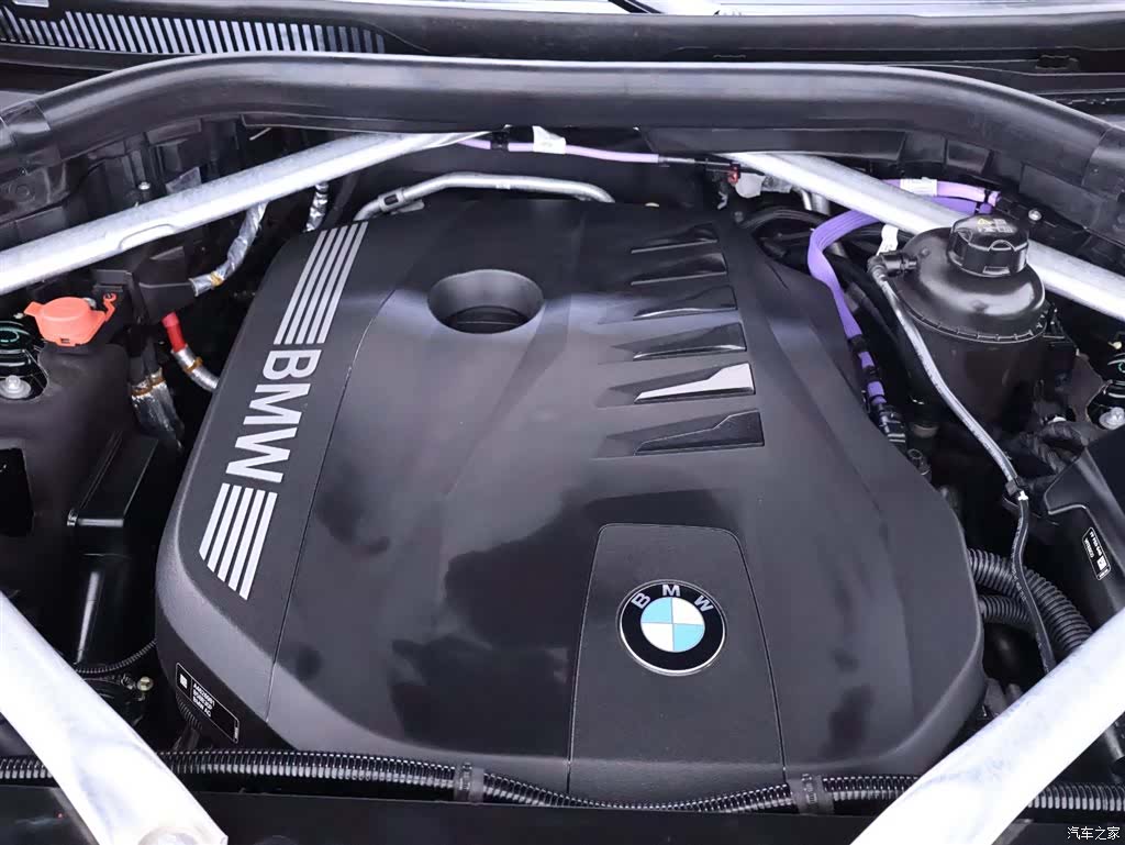 BMW X7, 2023 25