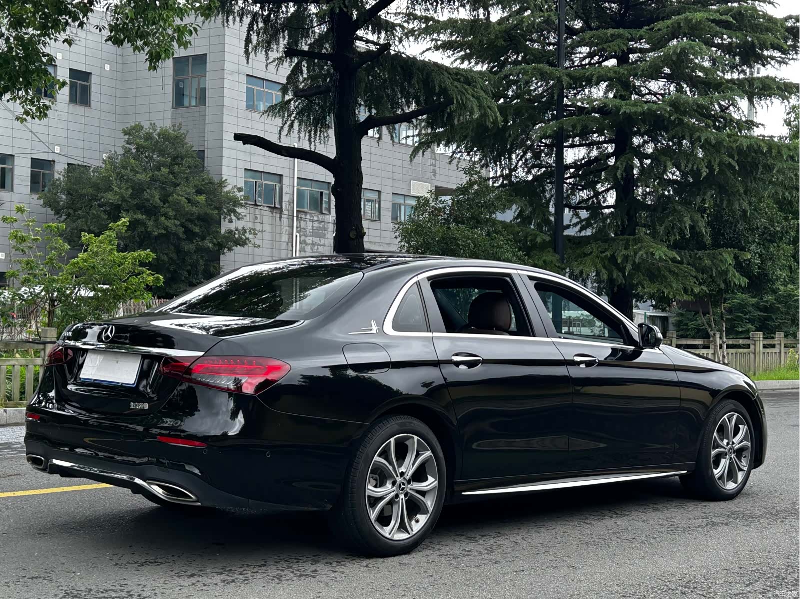 Mercedes-Benz E-Class, 2021 17