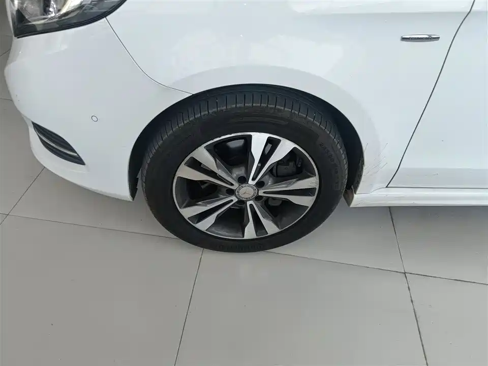Mercedes-Benz V-class Mercedes-Benz V-class