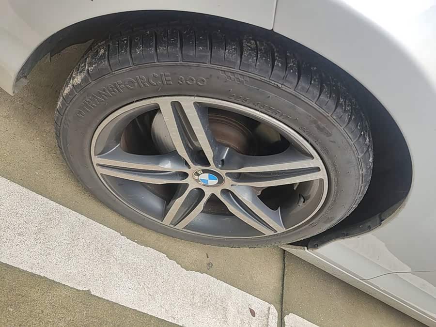 BMW 1 Series 2016, фото 23