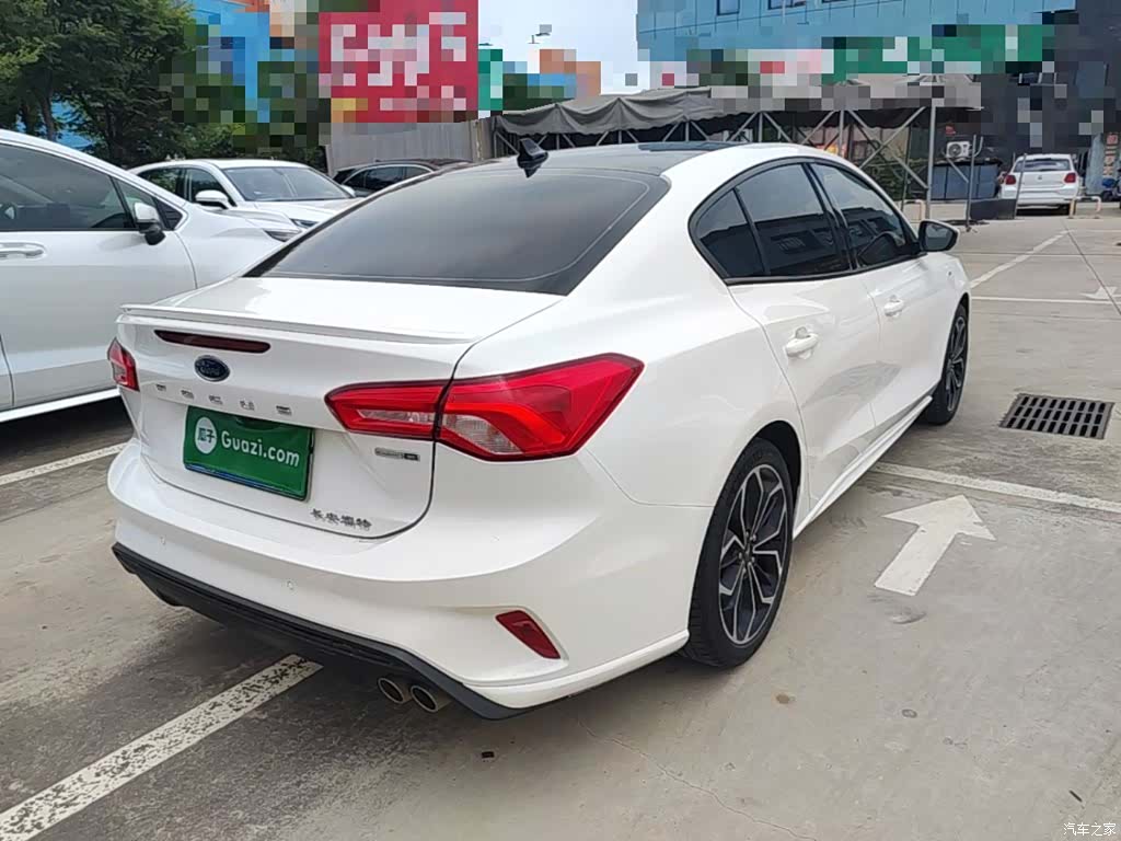 Ford Focus, 2021 7