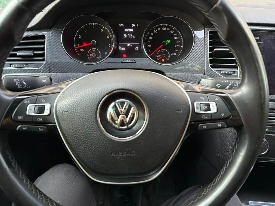 Volkswagen Golf*Jiayu