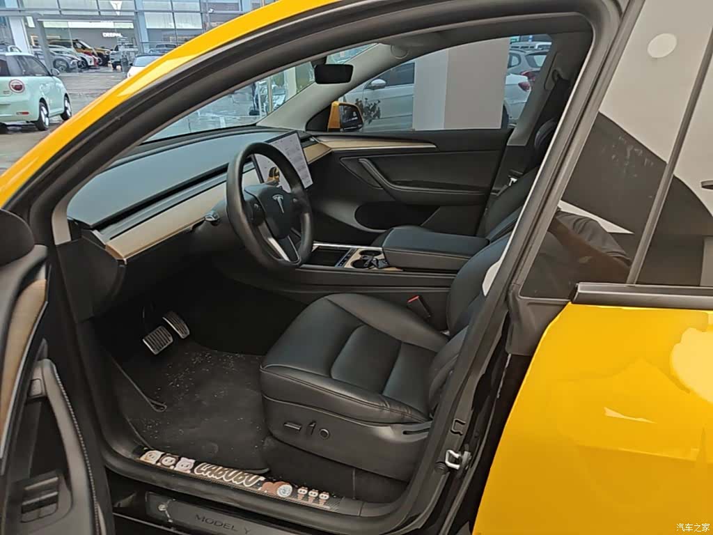 Tesla Model Y, 2021 15