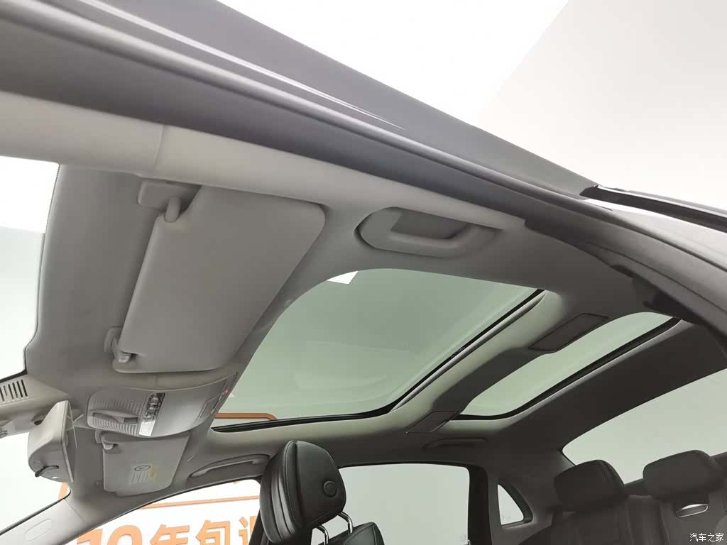 Mercedes-Benz E-Class, 2019 14