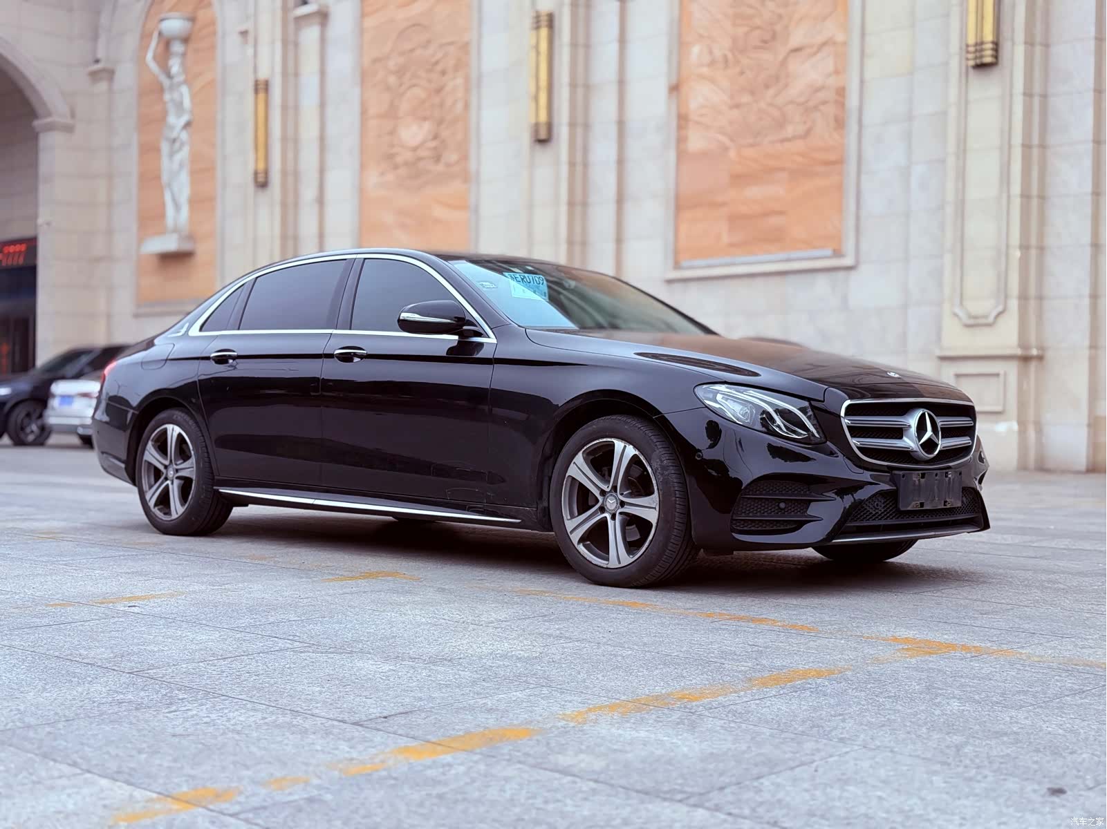Mercedes-Benz E-Class, 2016 3