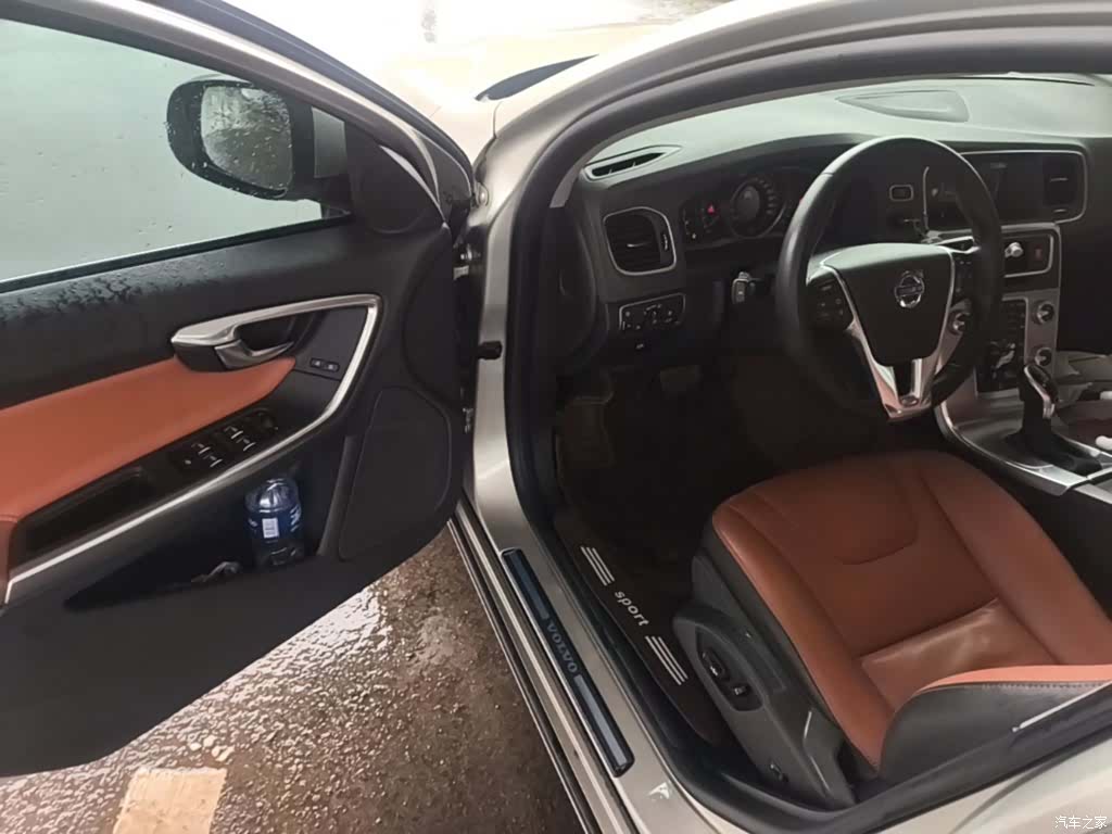 Volvo S60, 2016 12