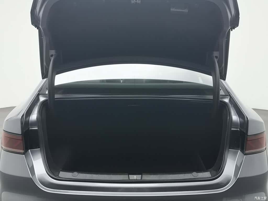 BYD Qin, 2024 16