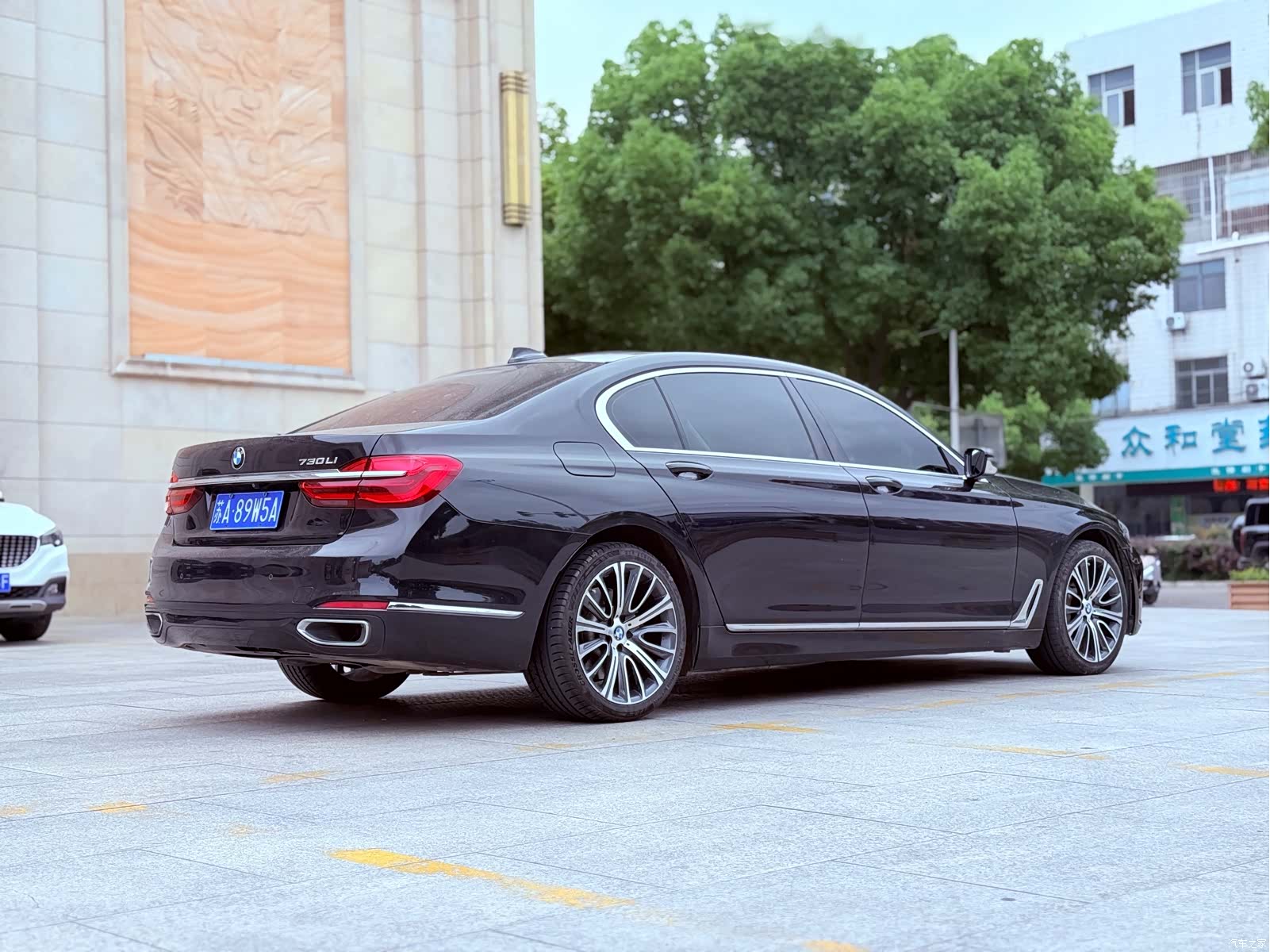 BMW 7 Series, 2017 4