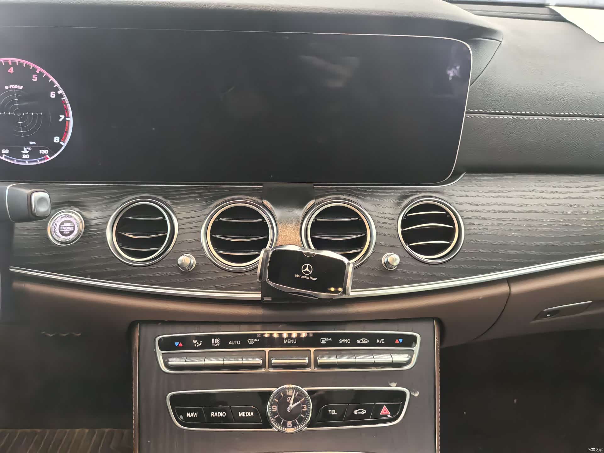 Mercedes-Benz E-Class, 2019 8