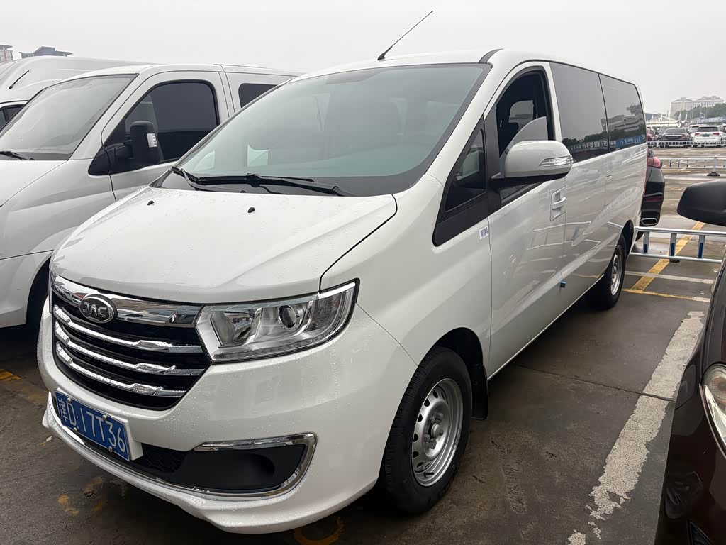 JAC RefineM3 M3 2025 PLUS 1.8L MT 5 мест