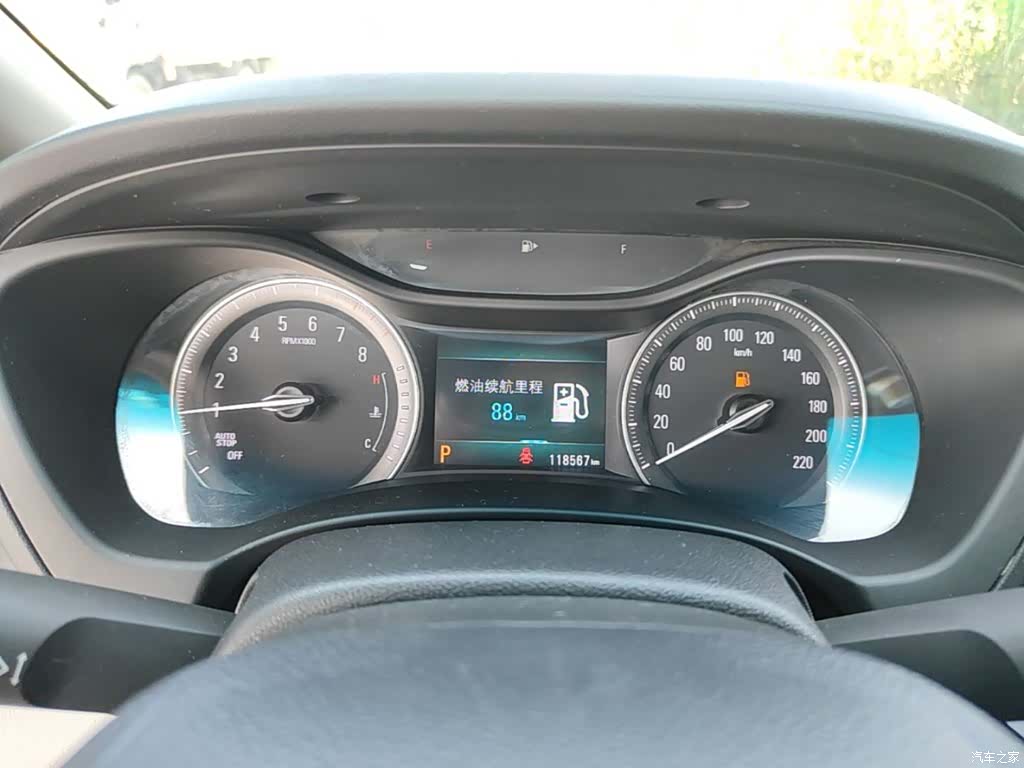 Buick GL6, 2018 8