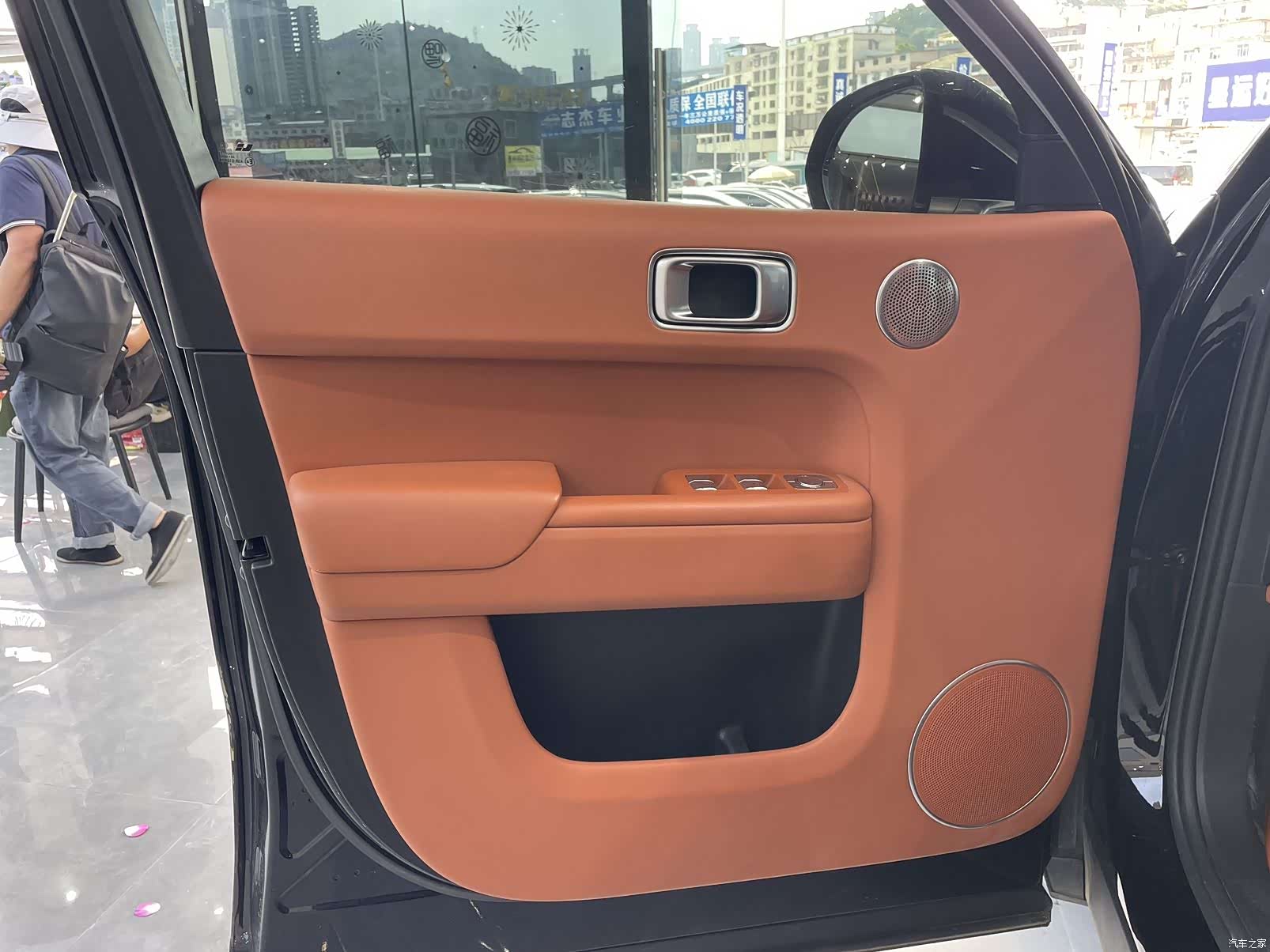 Li Auto L8, 2024 6