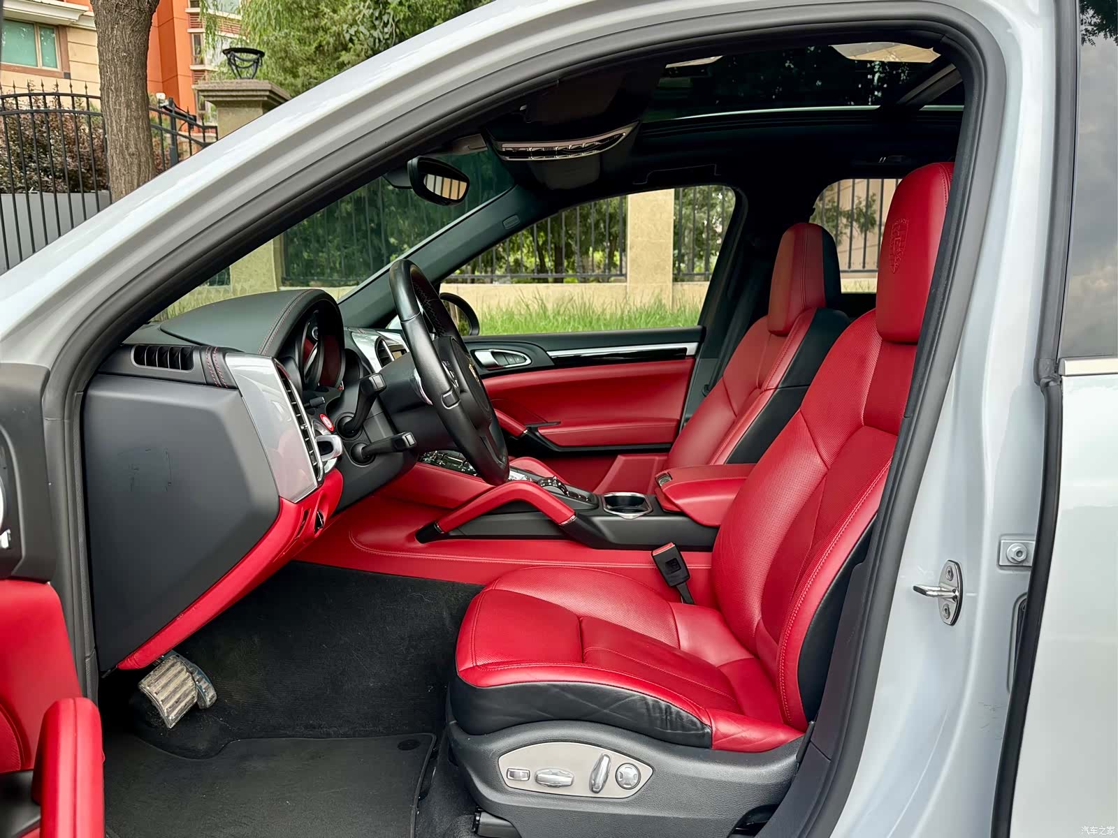 Porsche Cayenne, 2014 6