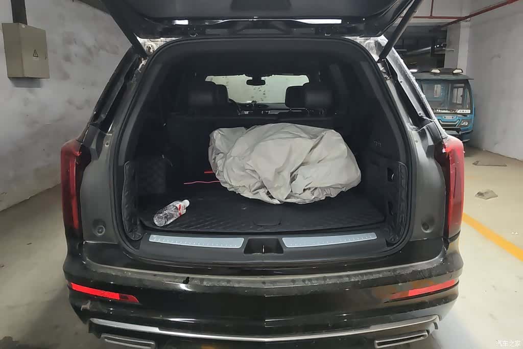 Cadillac XT6, 2021 4