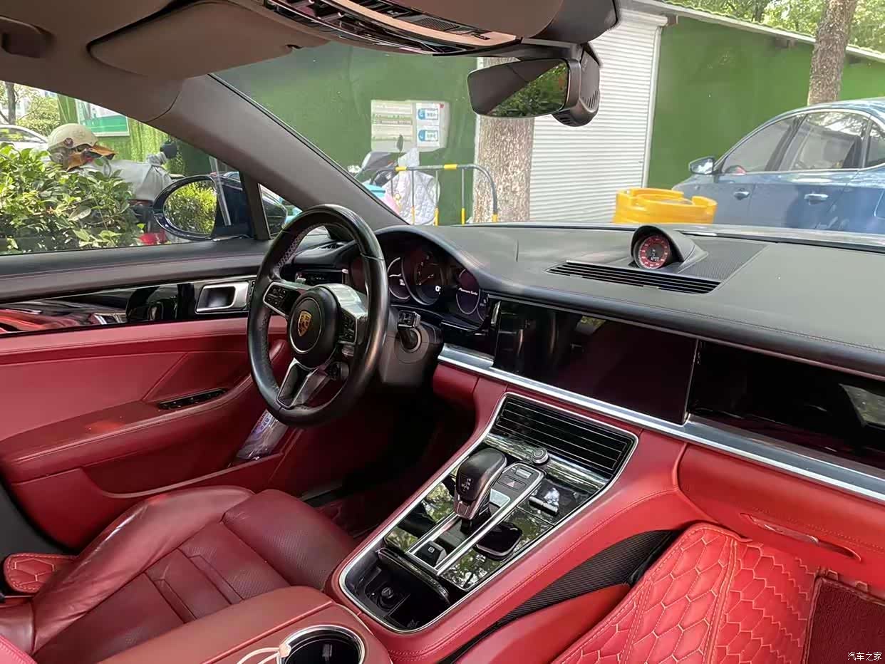 Porsche Panamera, 2017 9