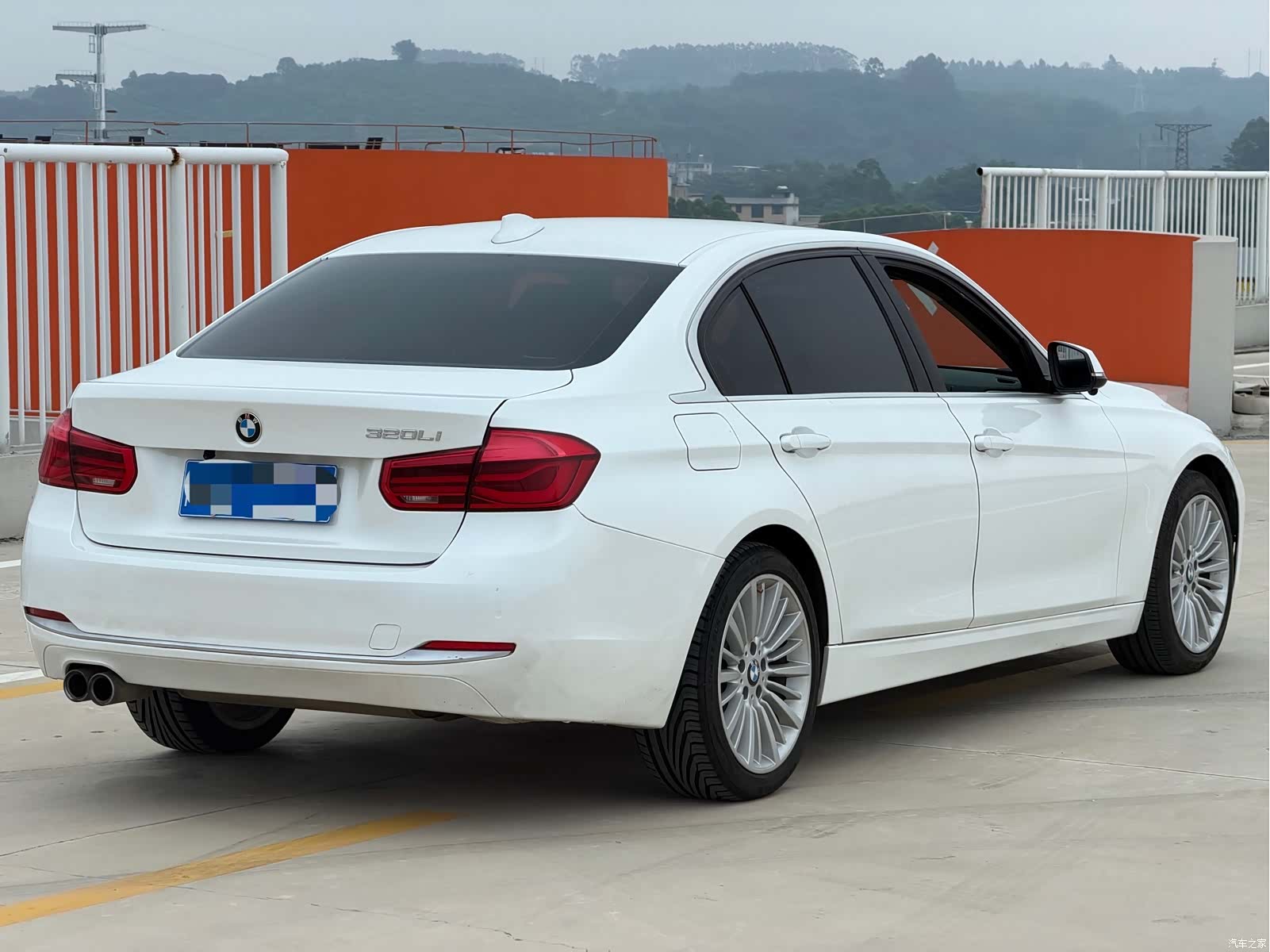 BMW 3 Series, 2018 7
