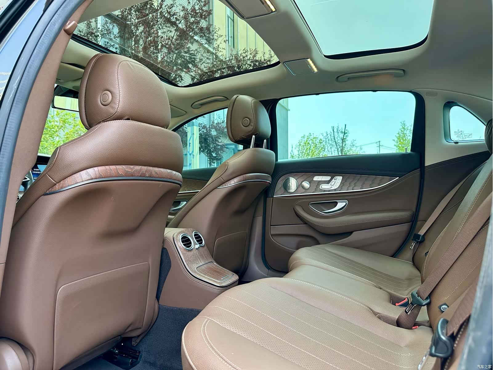 Mercedes-Benz E-Class, 2021 9
