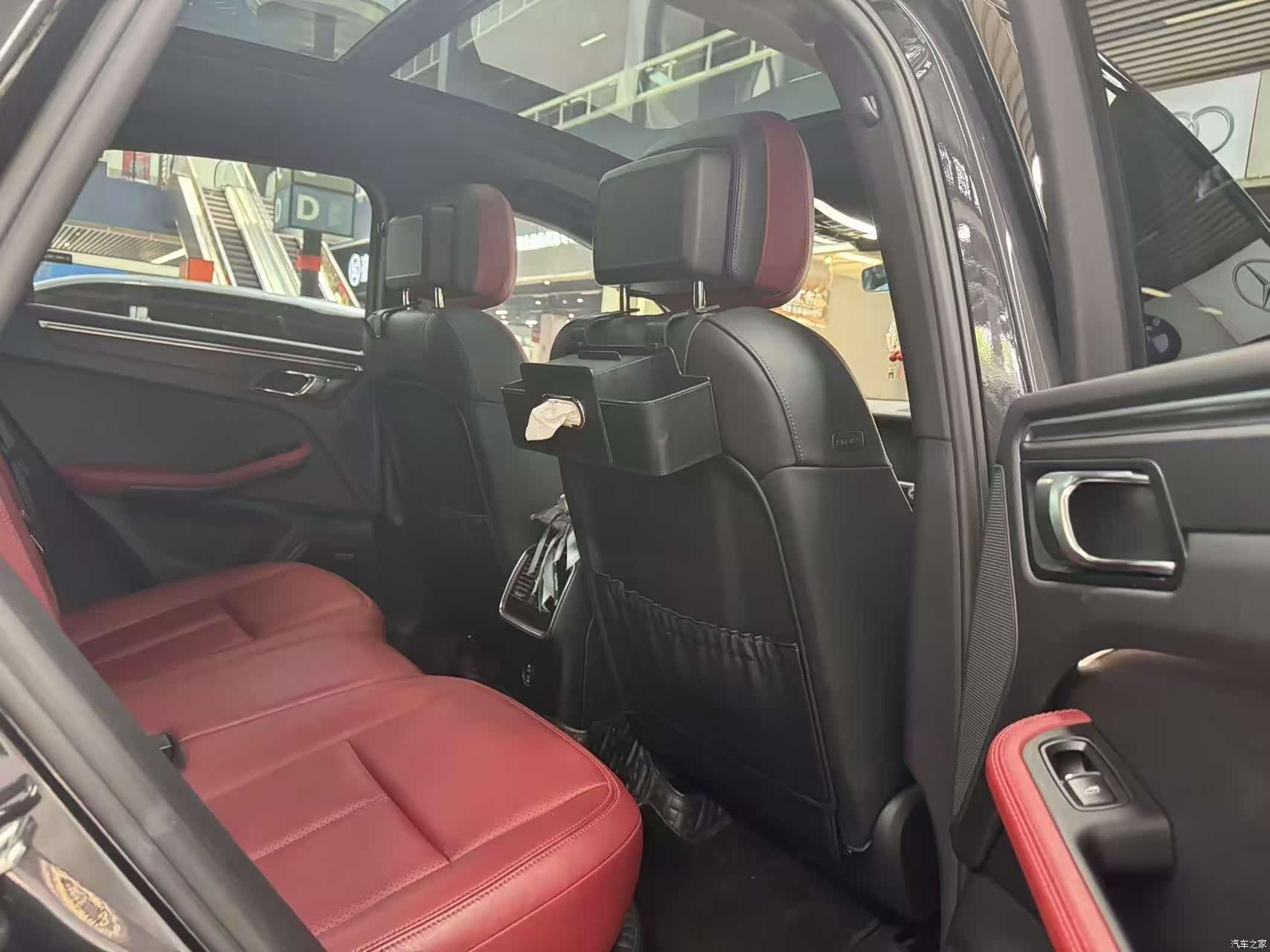 Porsche Macan, 2023 8