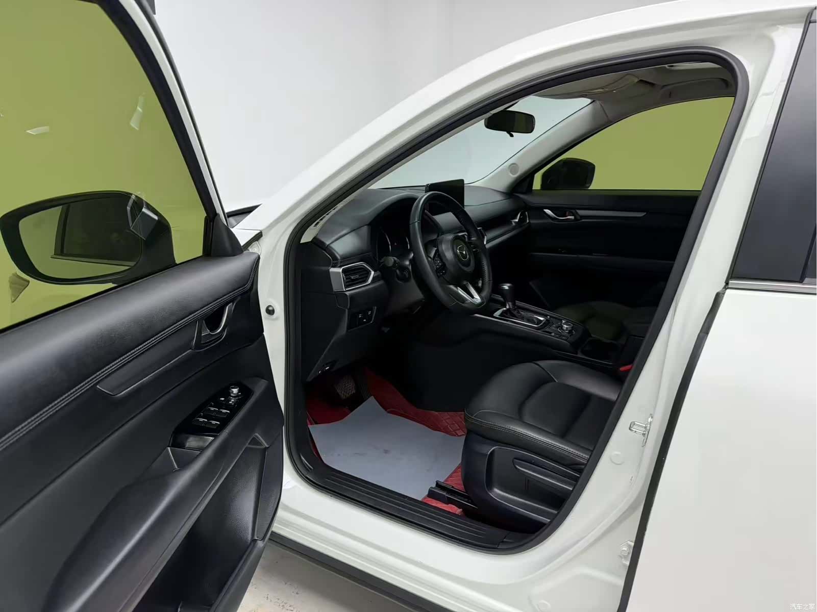 Mazda CX-5, 2024 11