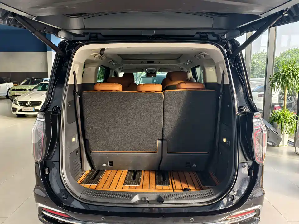 Hongqi HQ9 Hongqi HQ9