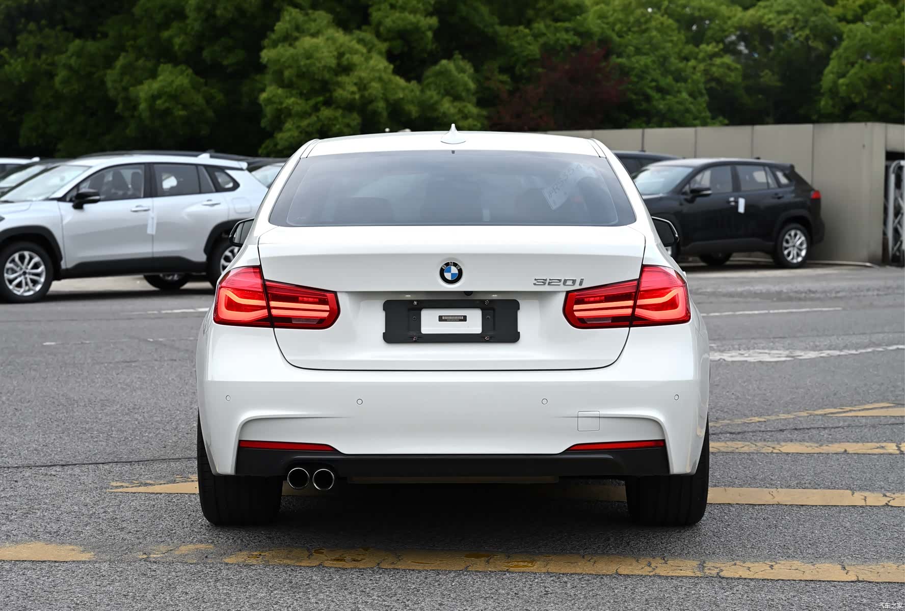 BMW 3 Series, 2017 все фото