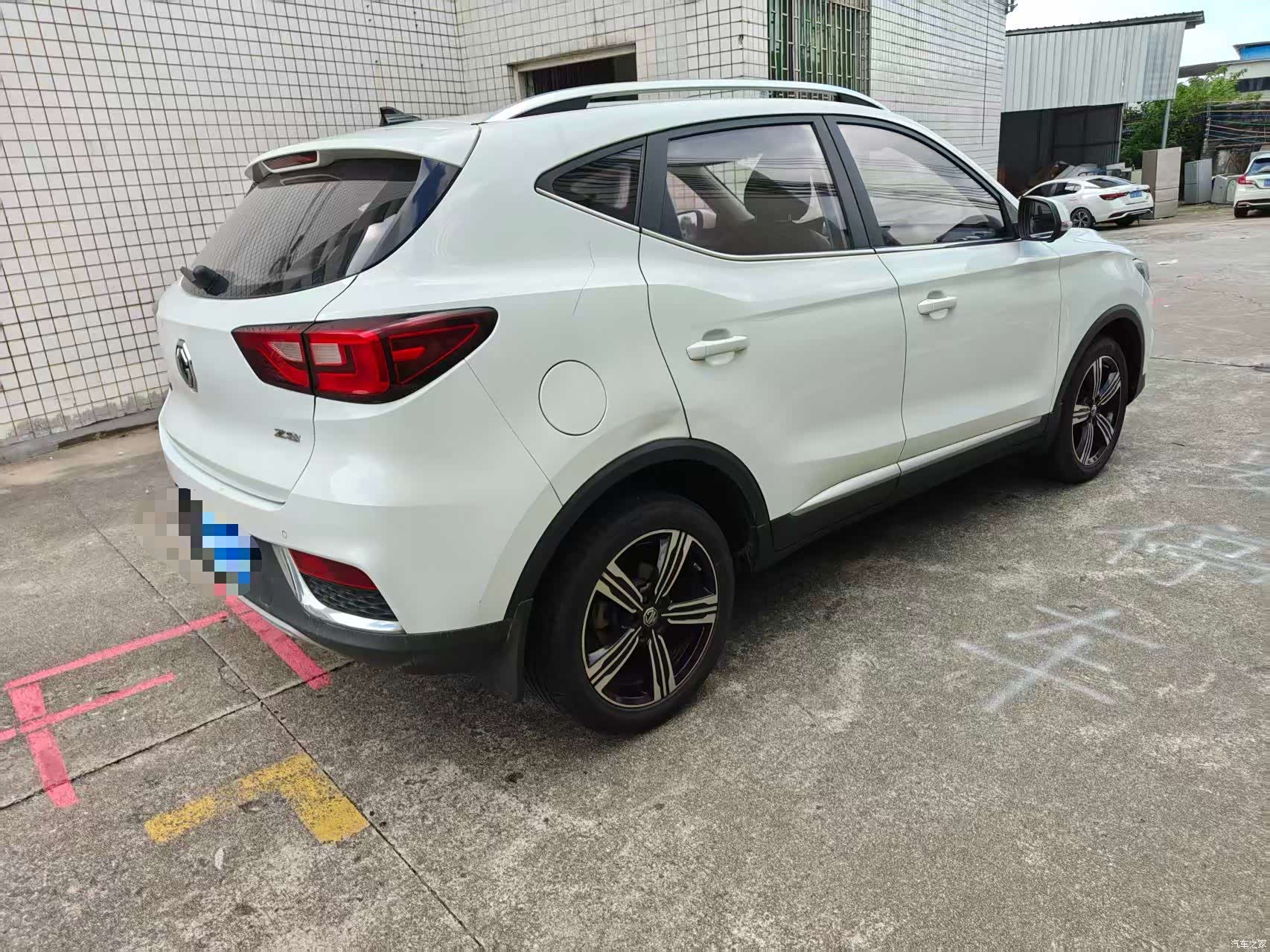 MG ZS, 2018 4