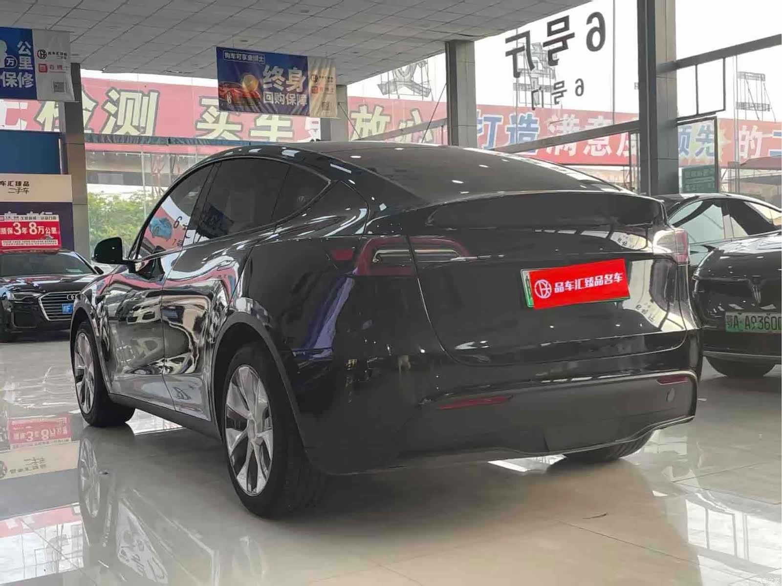 Tesla Model Y, 2023 9