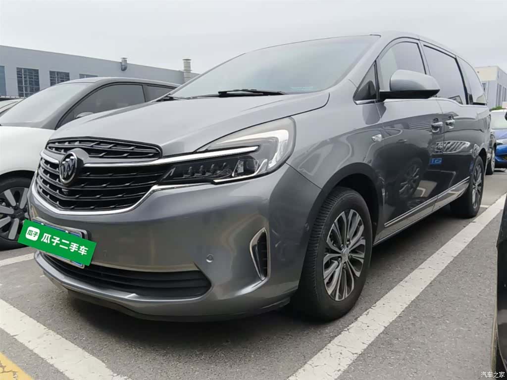 Buick GL8, 2020 1