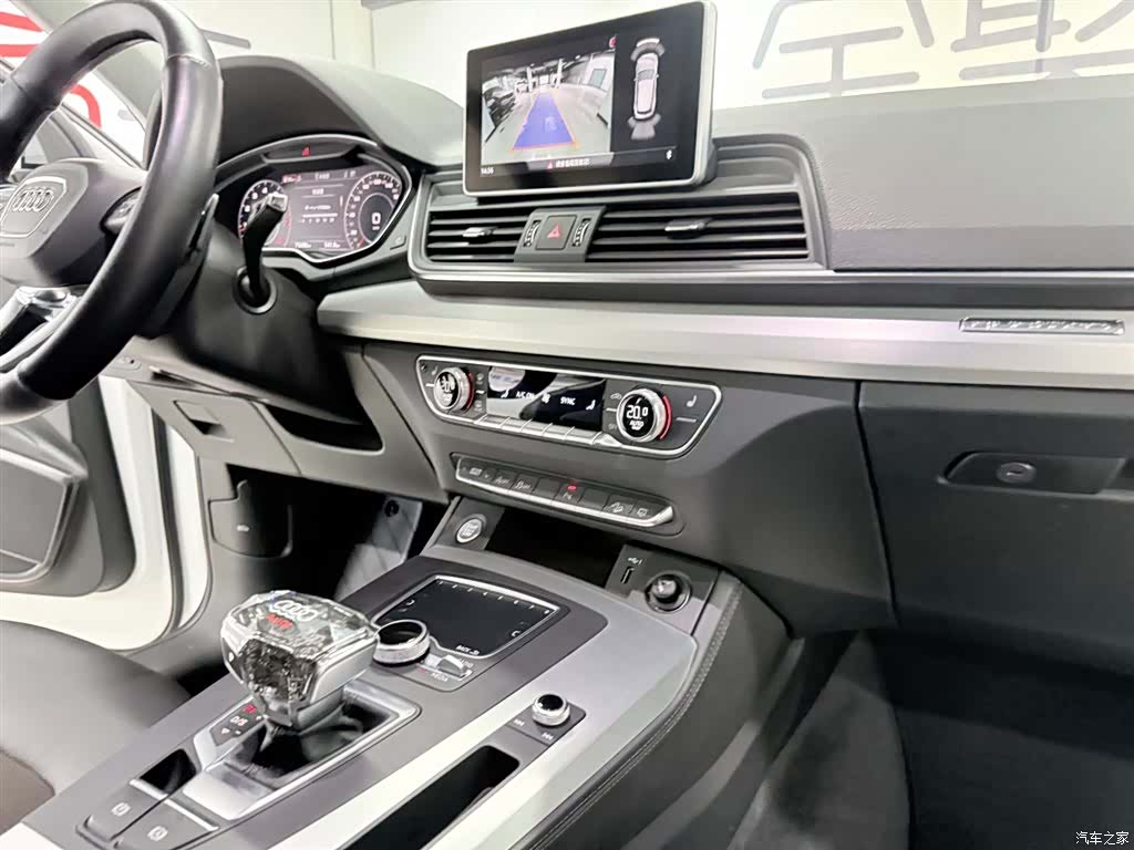 Audi Q5L, 2019 18