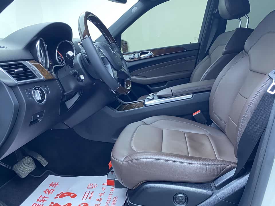 Mercedes-Benz M class