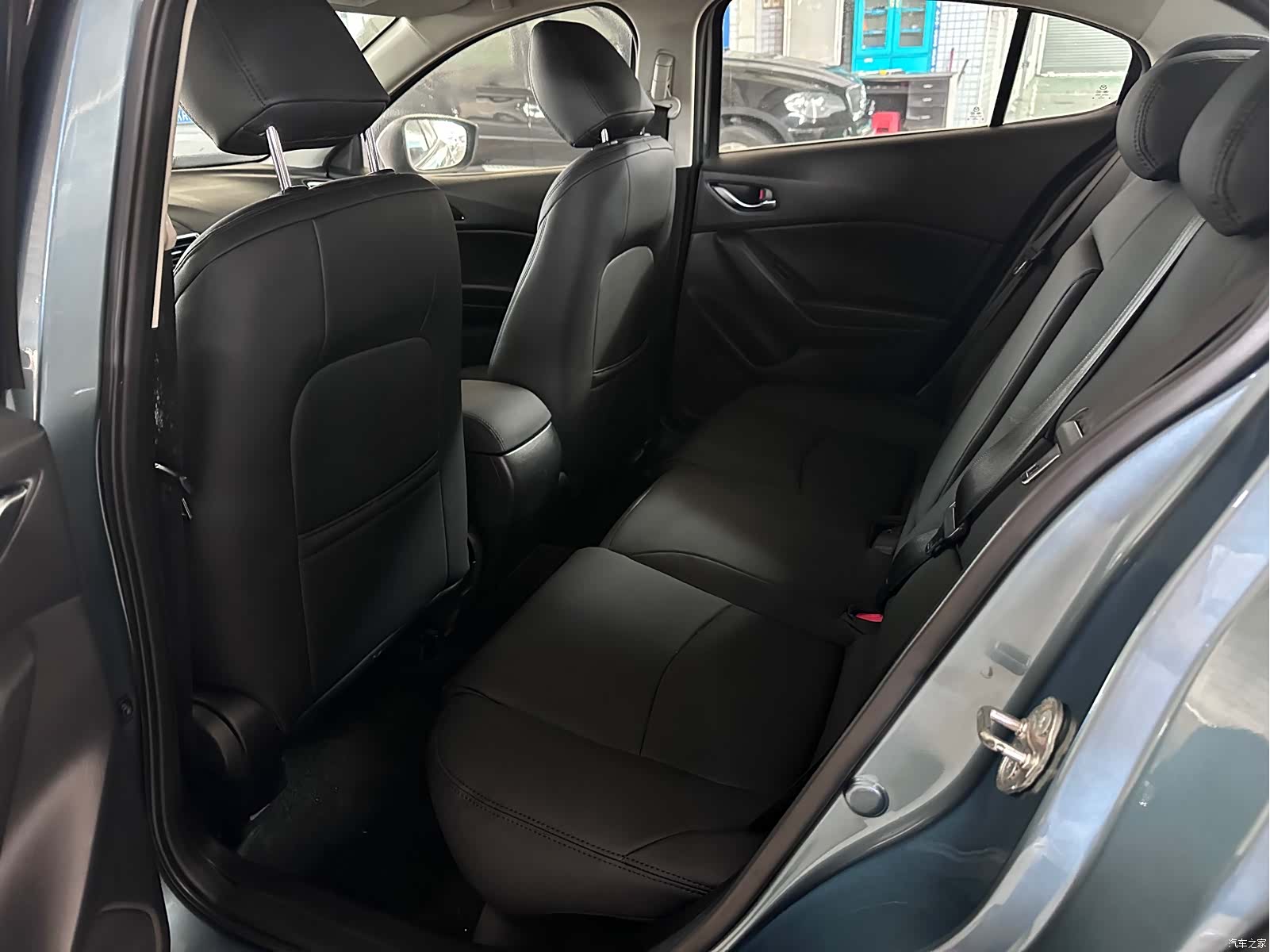 Mazda Mazda3, 2016 7
