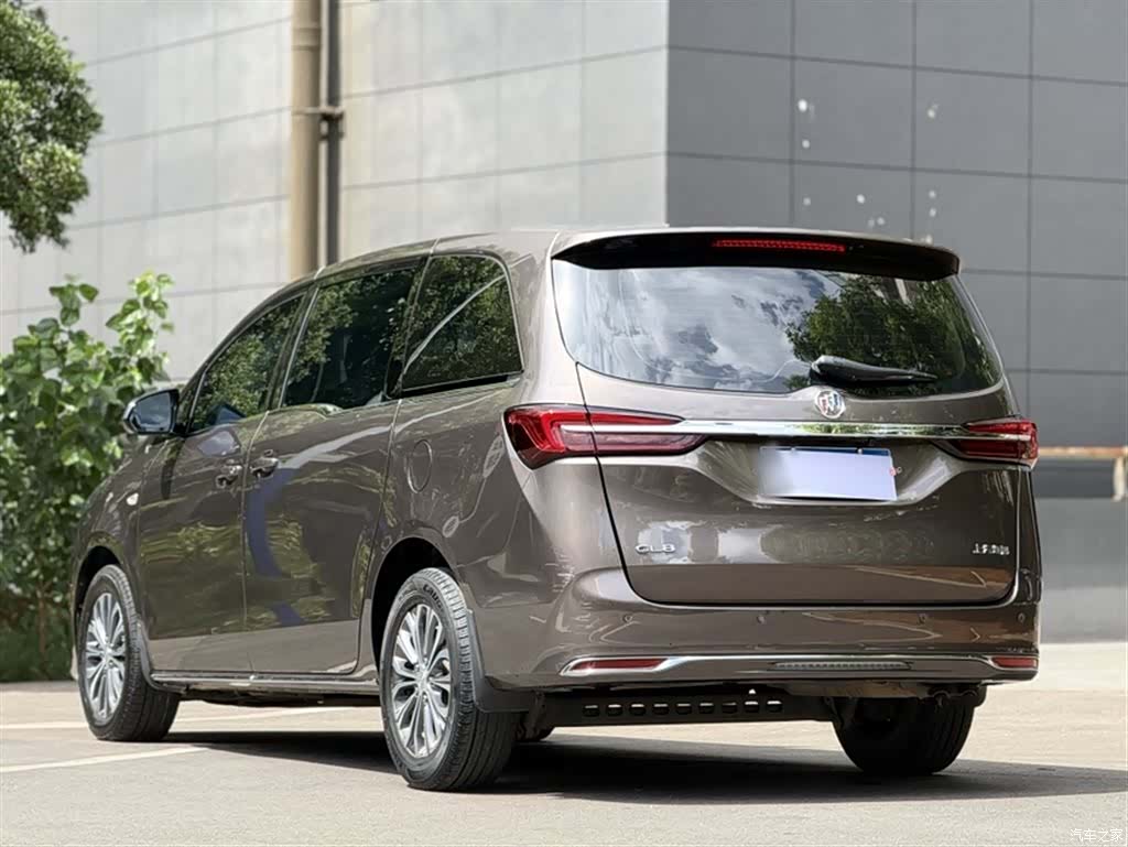 Buick GL8, 2023 11