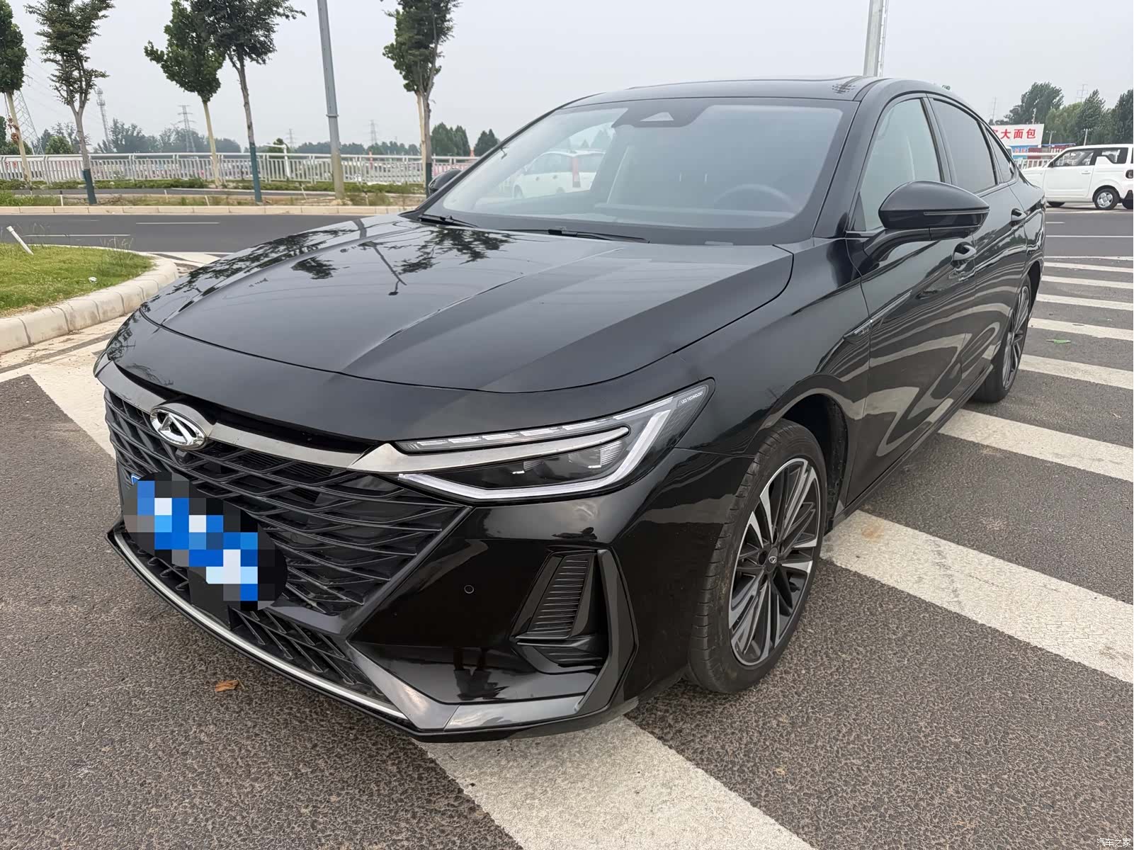 Chery Arrizo 8, 2024 1